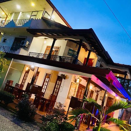 Montana Rest Hotel Anuradhapura Exterior photo
